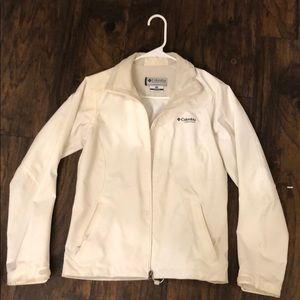 Columbia white water repelling jacket